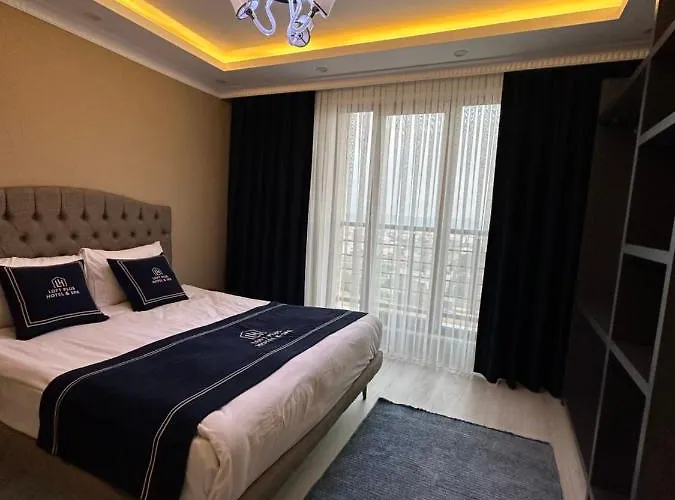 Special House & Private Transportation Istanbul Airport-by Loft *